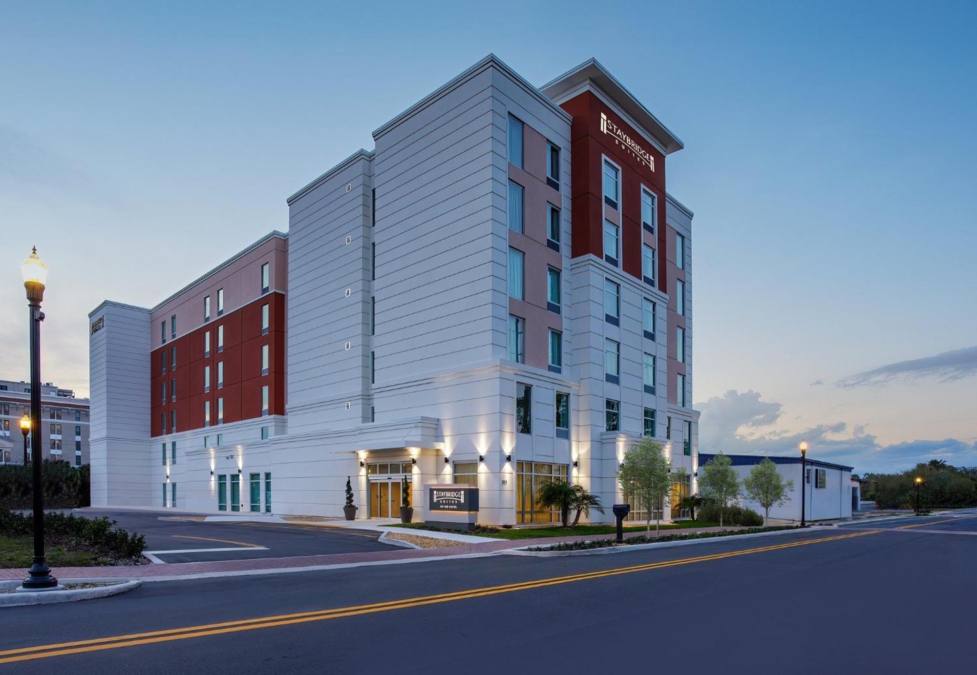 Staybridge Suites Winter Haven - Auburndale Bagian luar foto