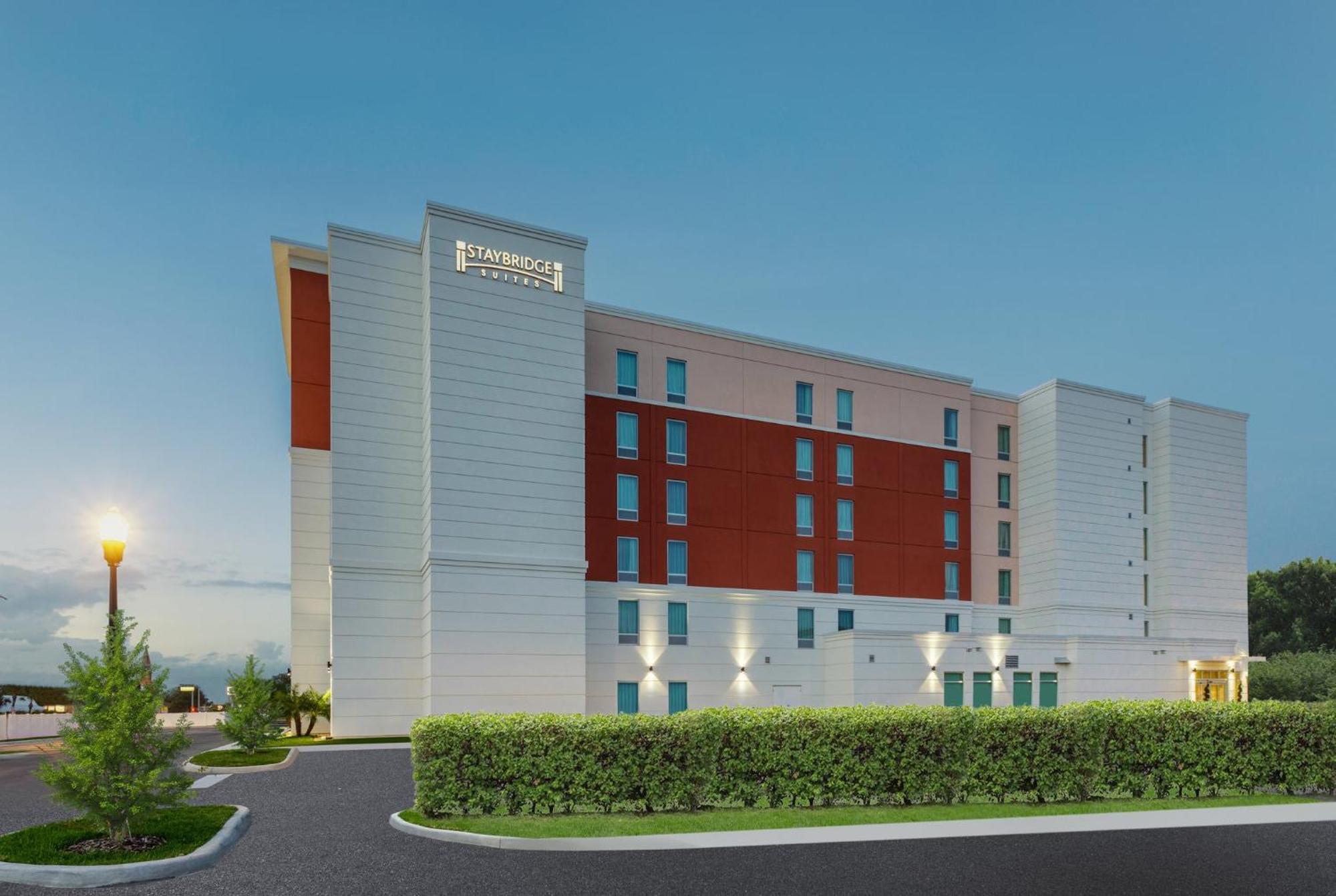 Staybridge Suites Winter Haven - Auburndale Bagian luar foto